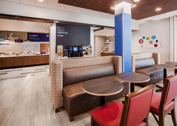 Holiday Inn Express & Suites - Middletown - Goshen By Ihg
